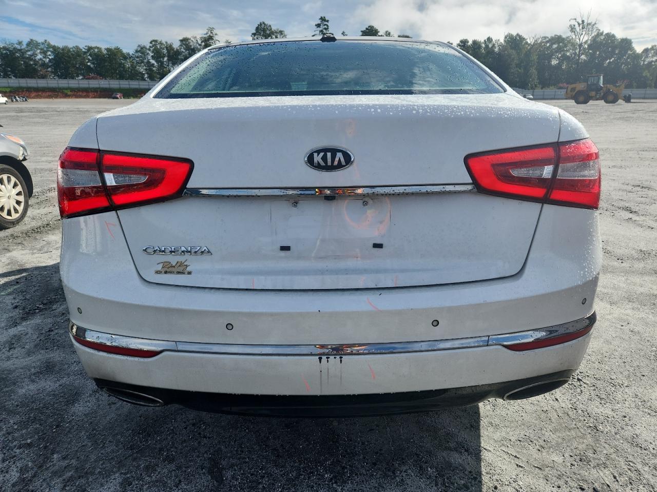 2014 Kia Cadenza Premium VIN: KNALN4D72E5121553 Lot: 68844015