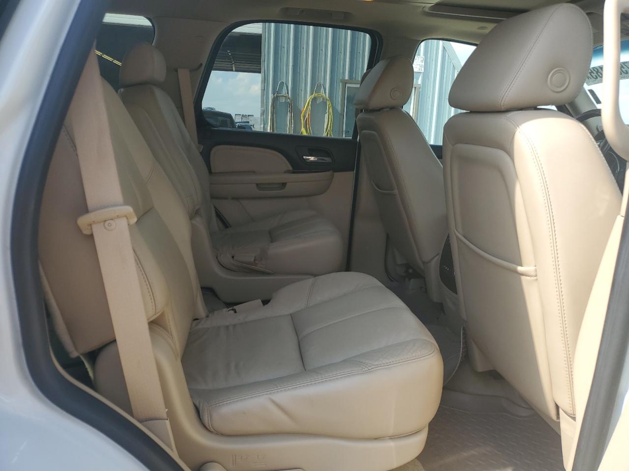 2007 GMC Yukon Denali VIN: 1GKFK638X7J318791 Lot: 67533185