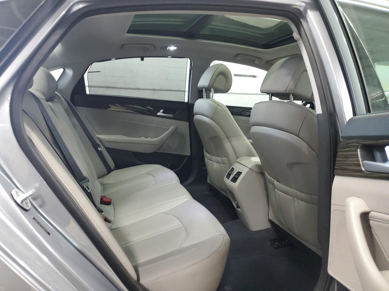 2015 Hyundai Sonata Sport VIN: 5NPE34AF2FH062731 Lot: 70673605