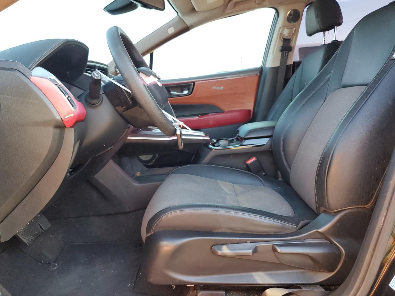 2018 Honda Clarity VIN: JHMZC5F11JC012250 Lot: 70036945