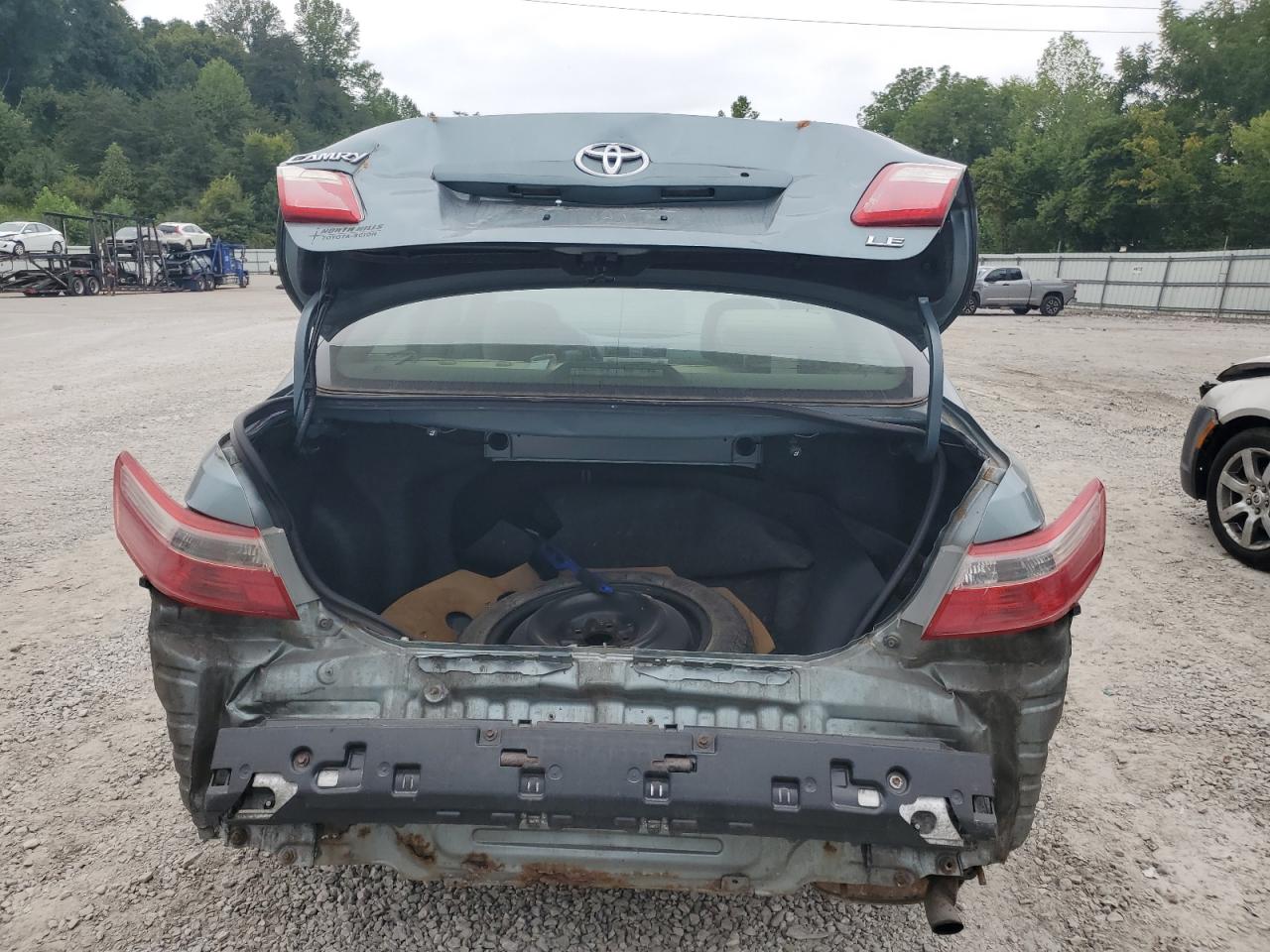 2008 Toyota Camry Ce VIN: 4T1BE46K08U735359 Lot: 69645345