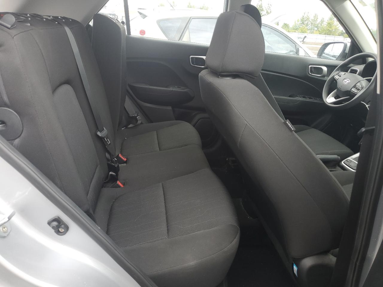 2021 Hyundai Venue Se VIN: KMHRB8A35MU075814 Lot: 69040815