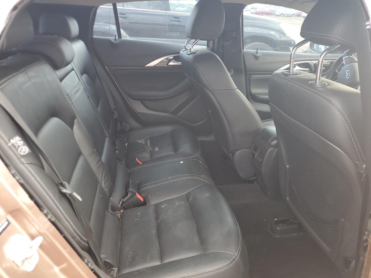 2017 Infiniti Qx30 Base VIN: SJKCH5CR3HA022977 Lot: 70208685