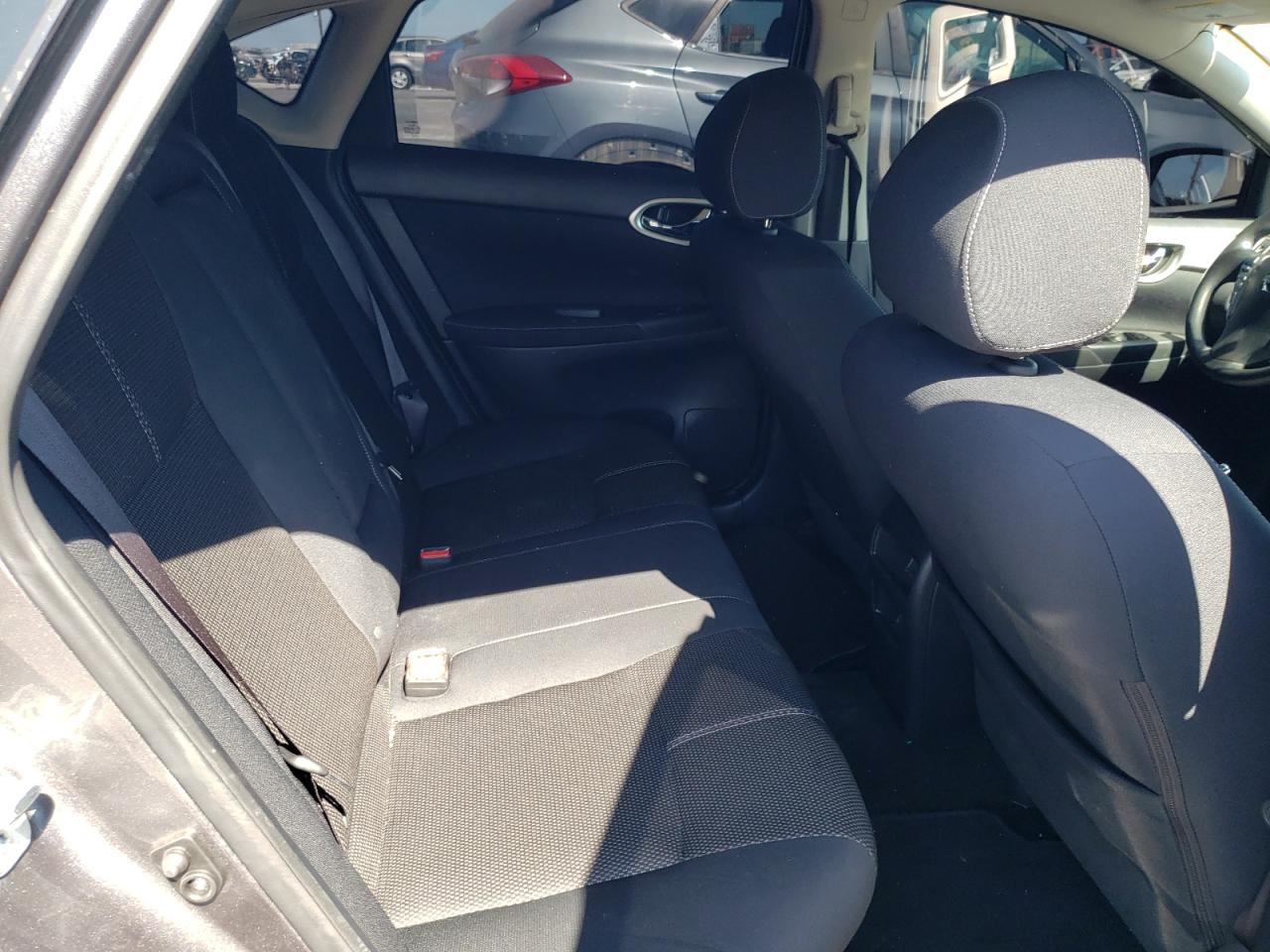 2015 Nissan Sentra S VIN: 3N1AB7AP8FY256844 Lot: 68906235