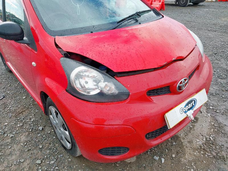 2009 TOYOTA AYGO +