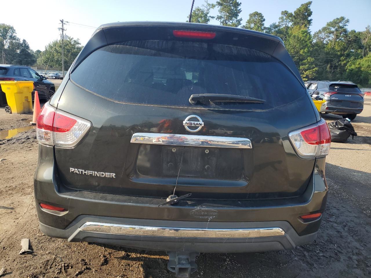 2016 Nissan Pathfinder S VIN: 5N1AR2MN3GC670304 Lot: 69264405
