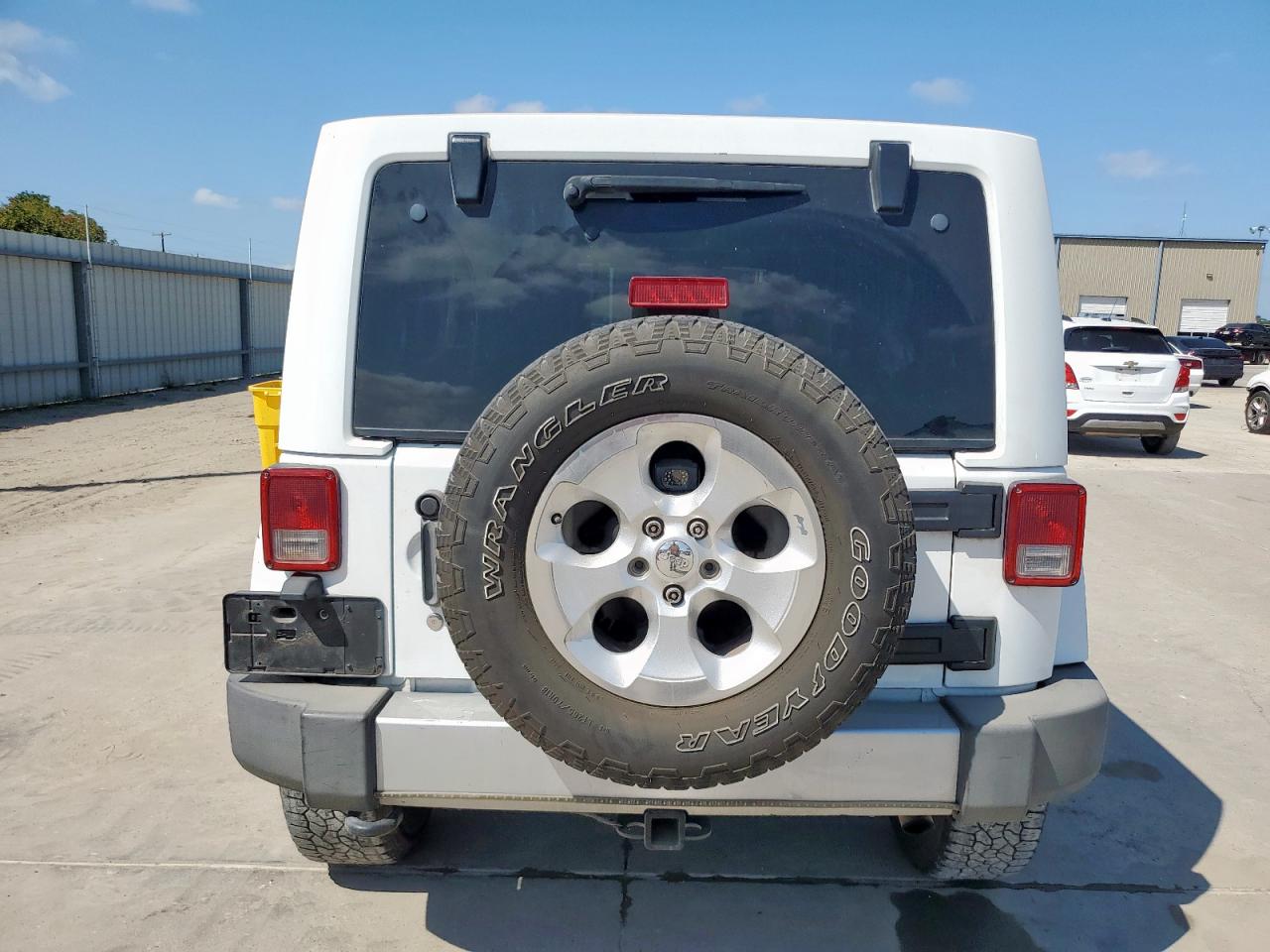 2013 Jeep Wrangler Unlimited Sahara VIN: 1C4BJWEG1DL538581 Lot: 68946845