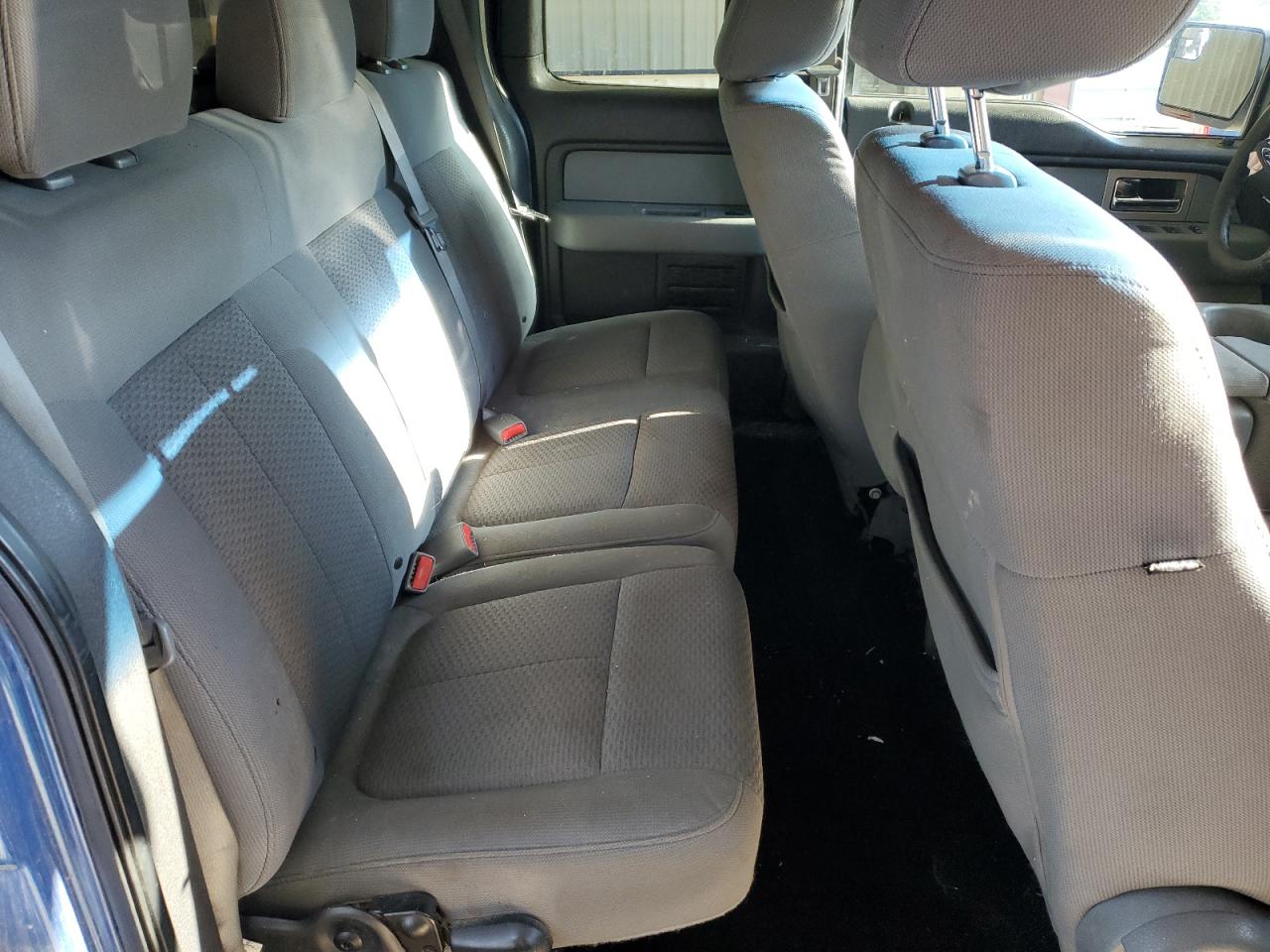 2011 Ford F150 Super Cab VIN: 1FTFX1EF3BKD25497 Lot: 70634475