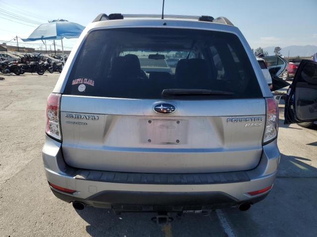  SUBARU FORESTER 2012 Silver