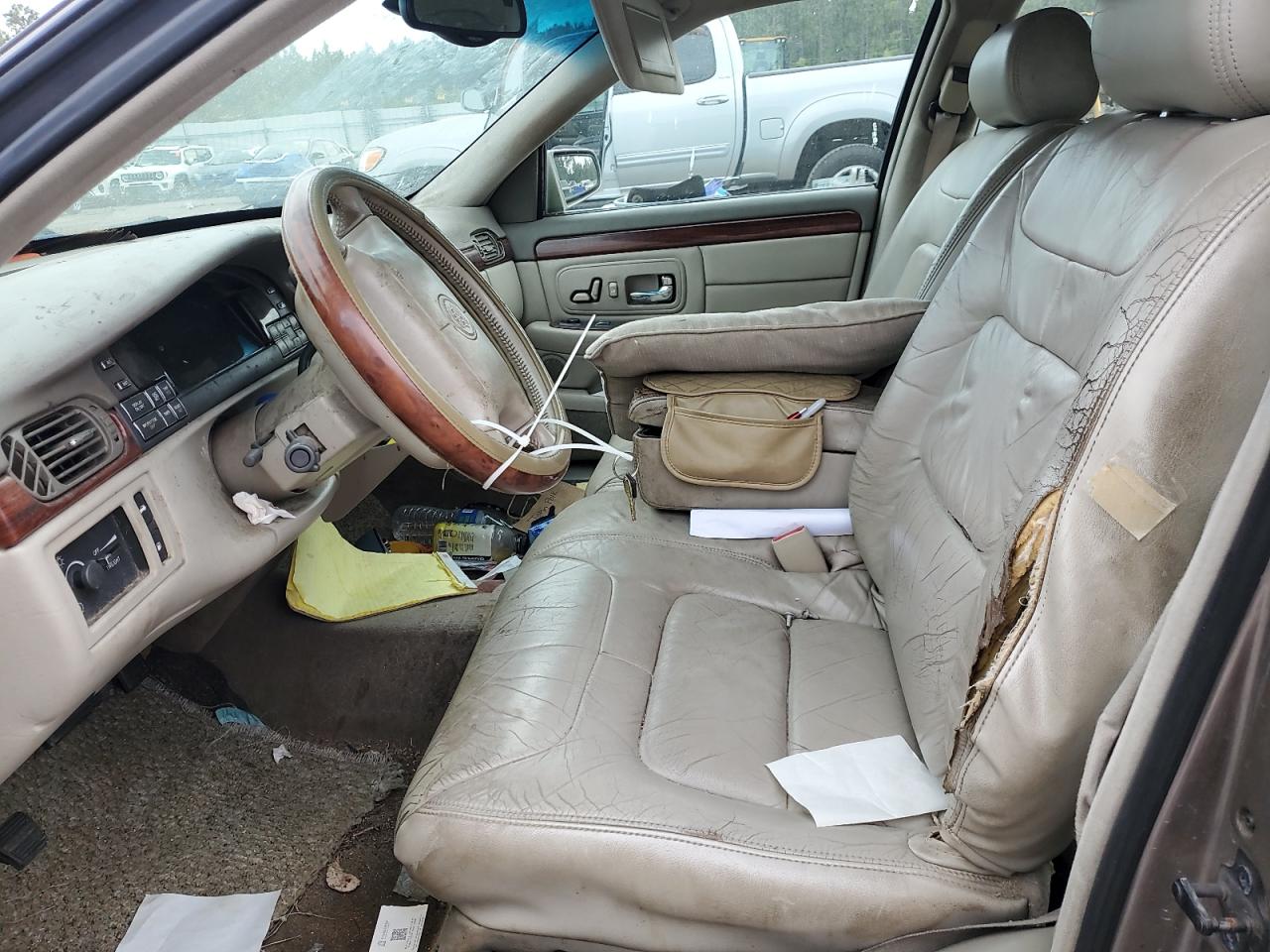 1999 Cadillac Deville VIN: 1G6KD54YXXU739912 Lot: 70653015