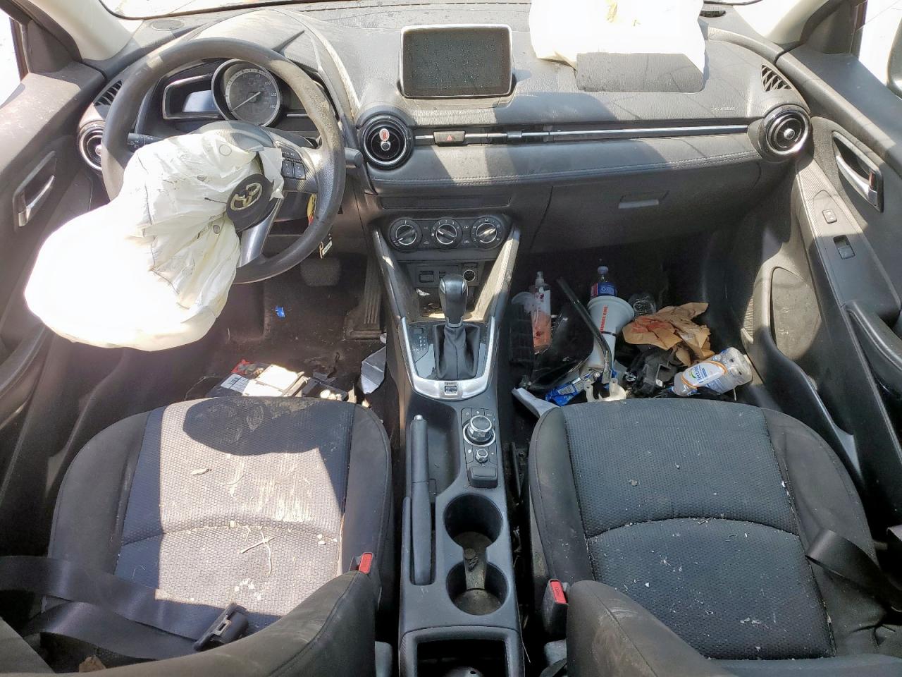 2017 Toyota Yaris Ia VIN: 3MYDLBYV2HY182968 Lot: 69223325