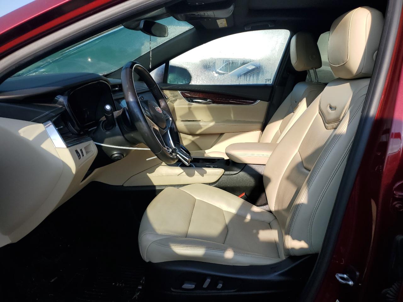 2018 Cadillac Xt5 Luxury VIN: 1GYKNCRSXJZ108777 Lot: 69151405