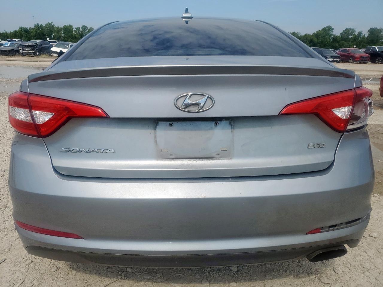 2015 Hyundai Sonata Eco VIN: 5NPE24AA3FH155488 Lot: 70112435