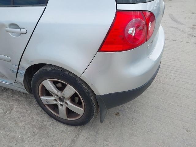 2009 VOLKSWAGEN GOLF SPORT
