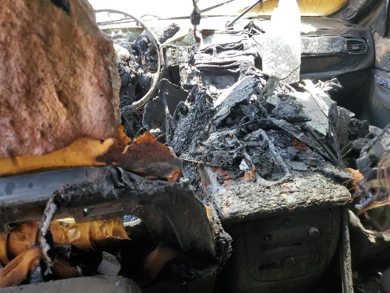 2012 Chevrolet Suburban K1500 Lt VIN: 1GNSKJE79CR107702 Lot: 67795355