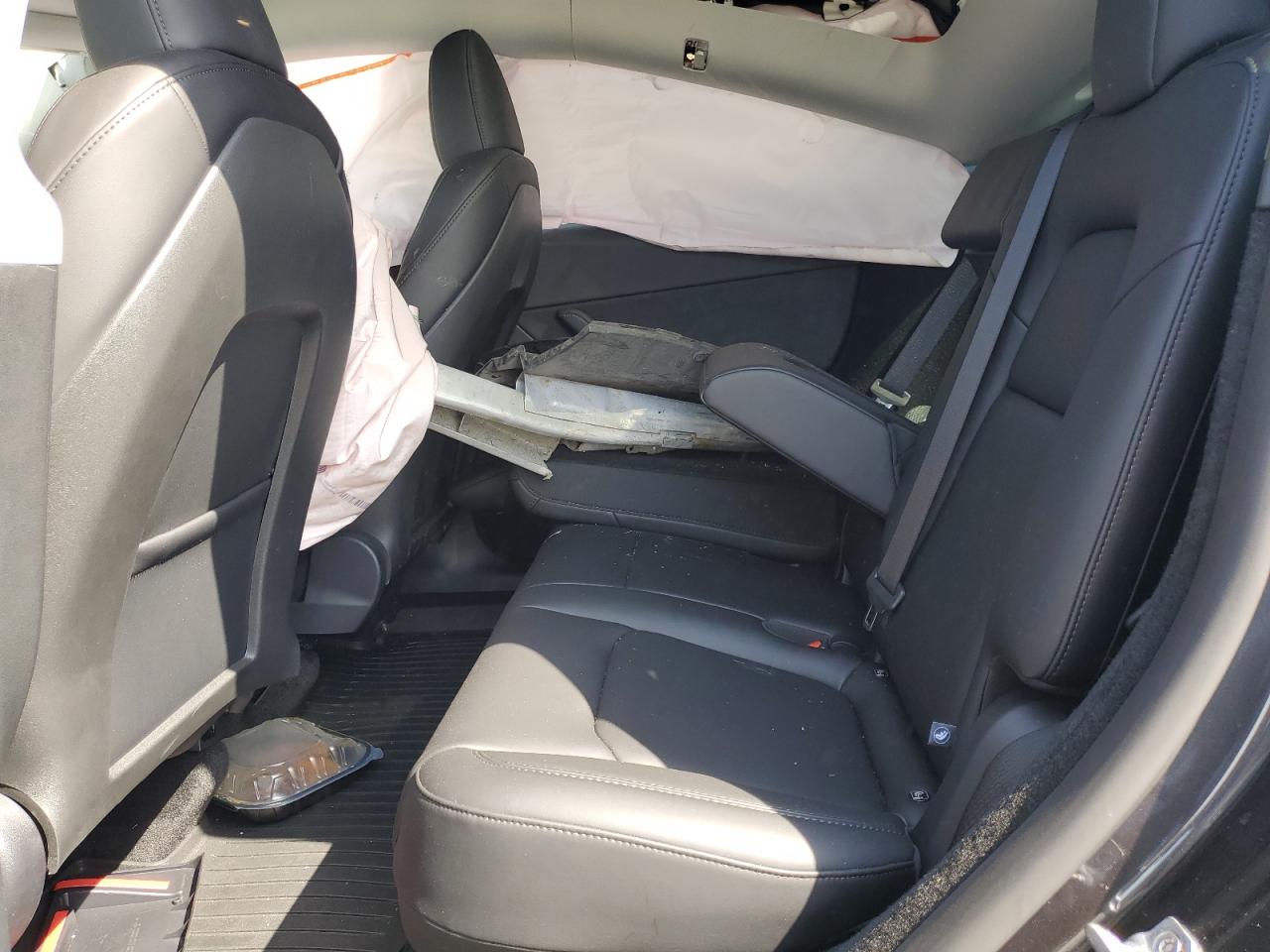 2025 Tesla Model Y VIN: 7SAYGDEE1SF305010 Lot: 70322765