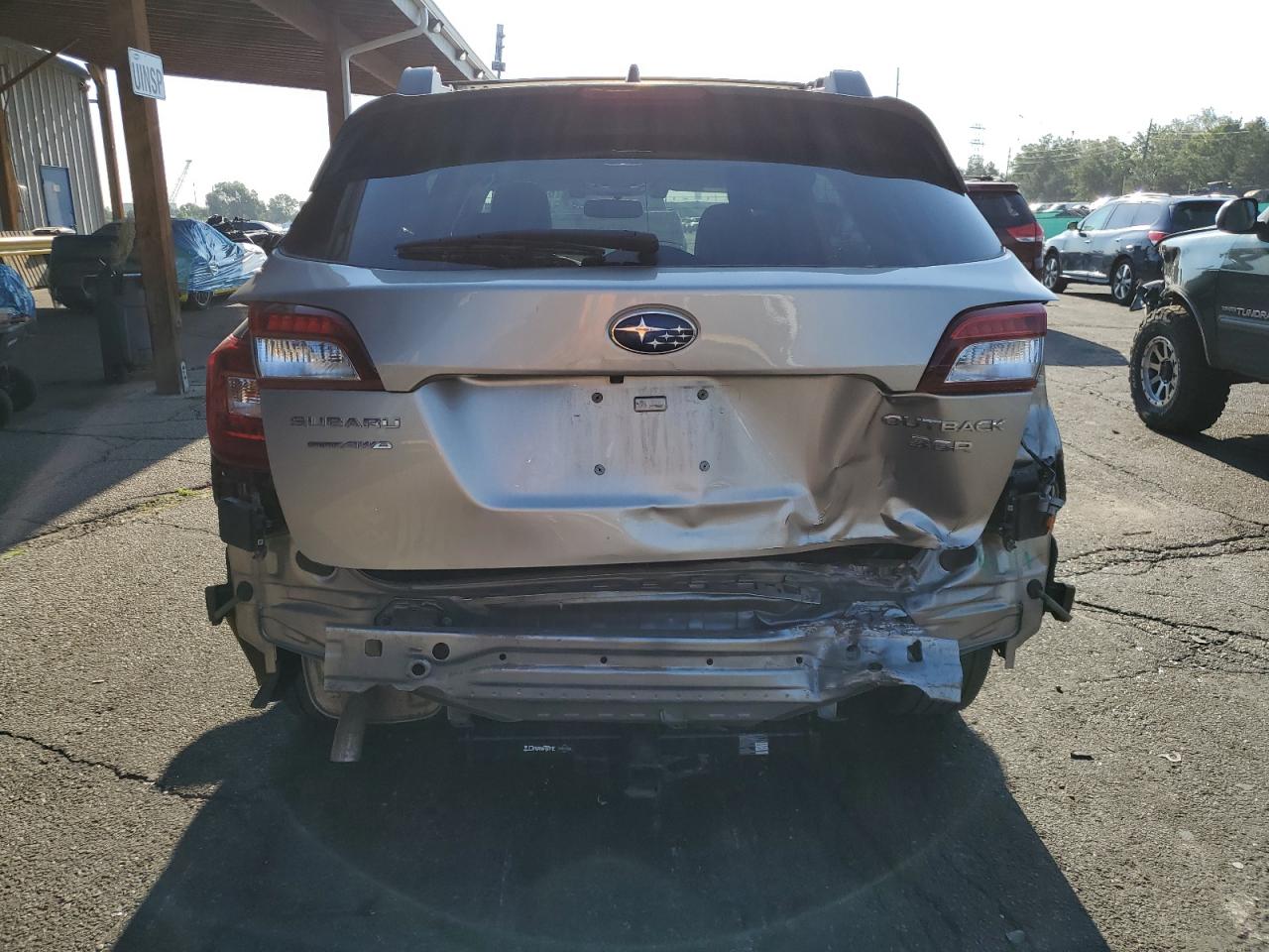 2016 Subaru Outback 3.6R Limited VIN: 4S4BSENC6G3245781 Lot: 68547485