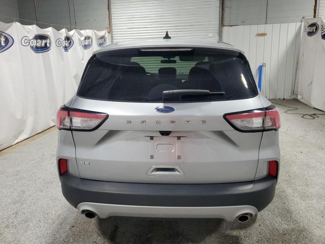  FORD ESCAPE 2022 Srebrny