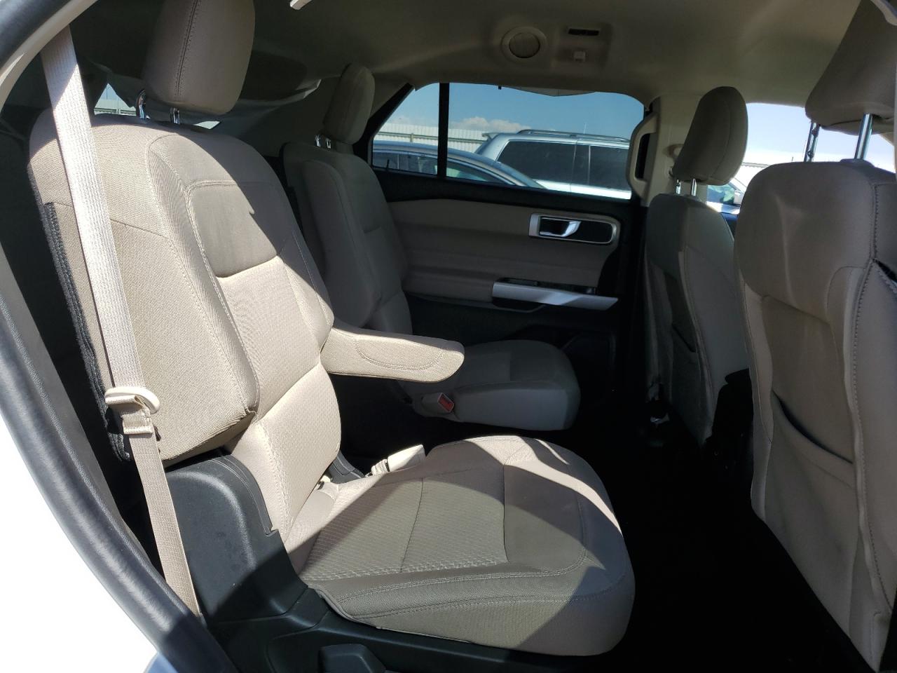 2022 Ford Explorer Xlt VIN: 1FMSK8DH2NGB19678 Lot: 70606385