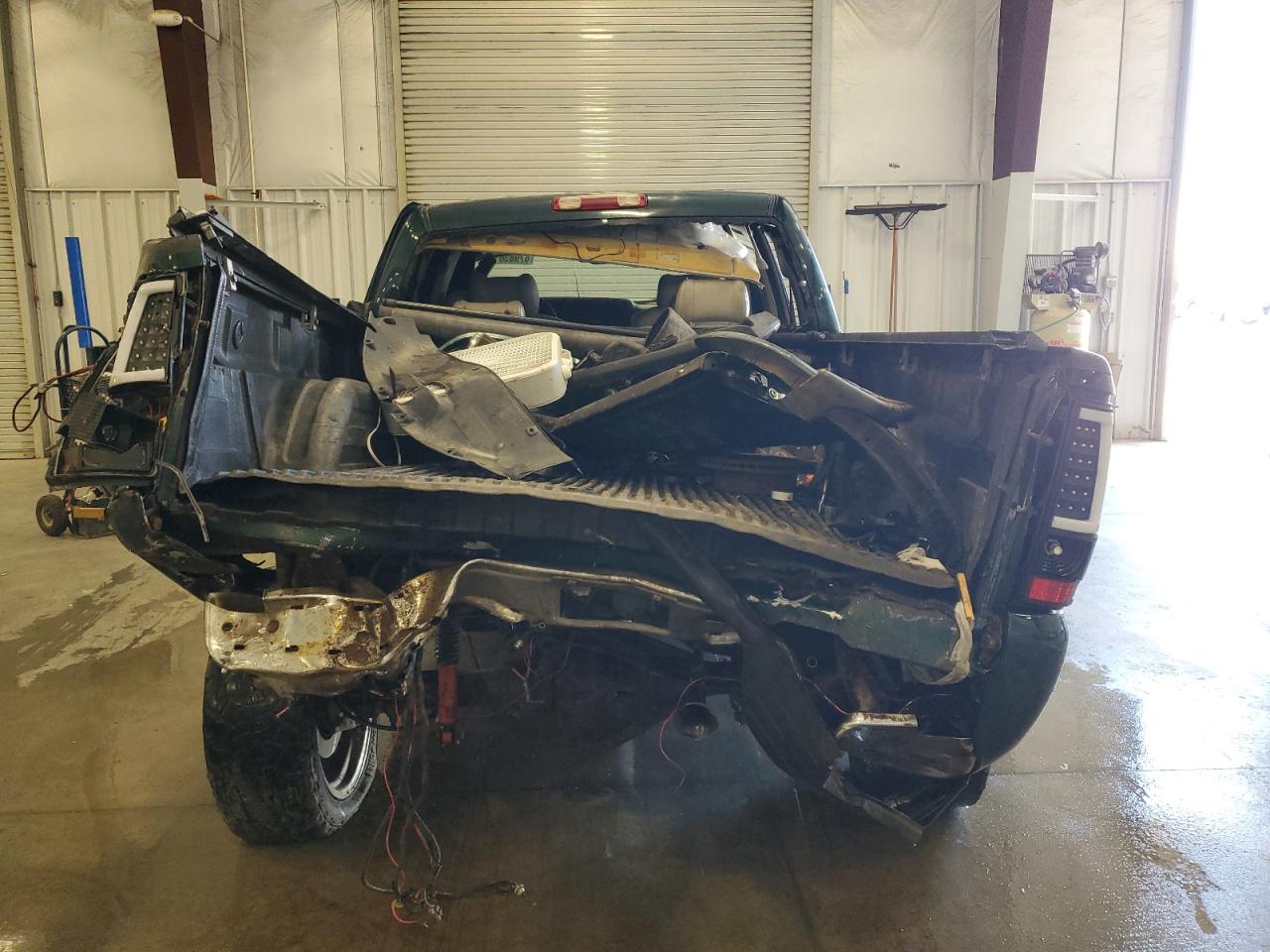 2002 GMC Sierra K2500 Heavy Duty VIN: 1GTHK23102F241277 Lot: 67983615