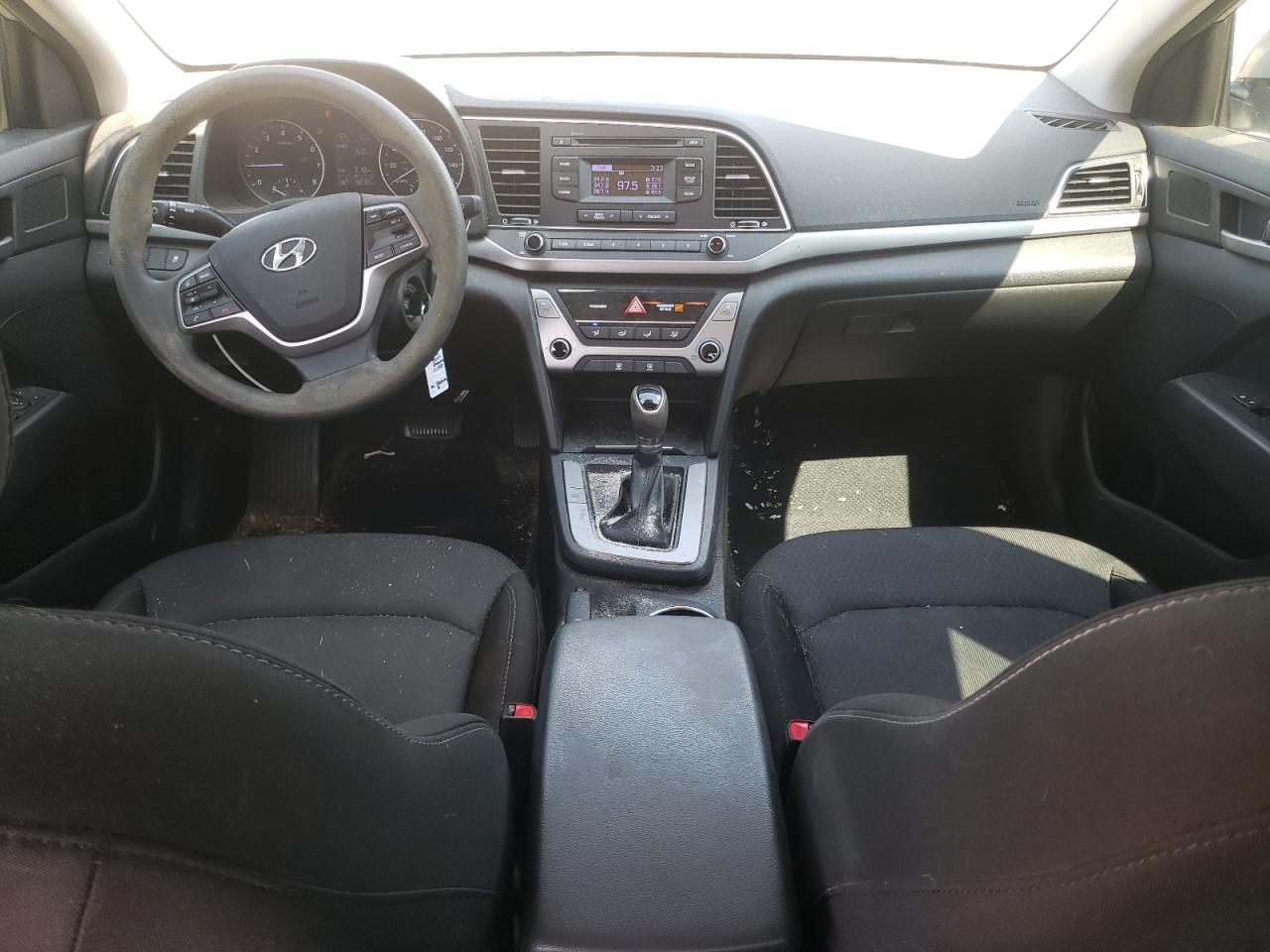 2018 Hyundai Elantra Se VIN: 5NPD74LF3JH335679 Lot: 69553615