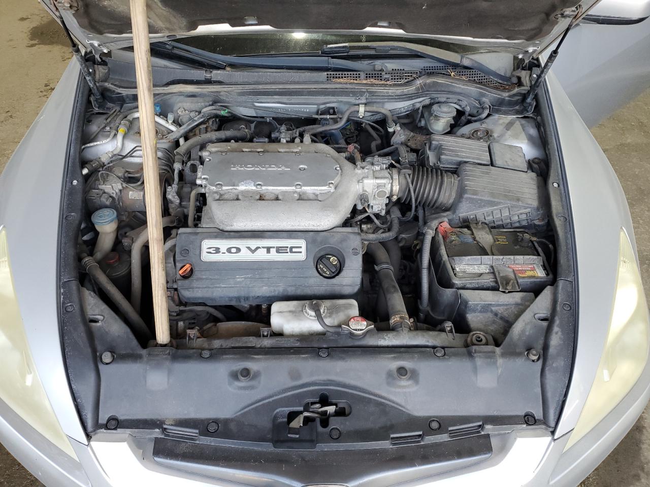 2005 Honda Accord Se VIN: 1HGCM82415A017988 Lot: 68972585