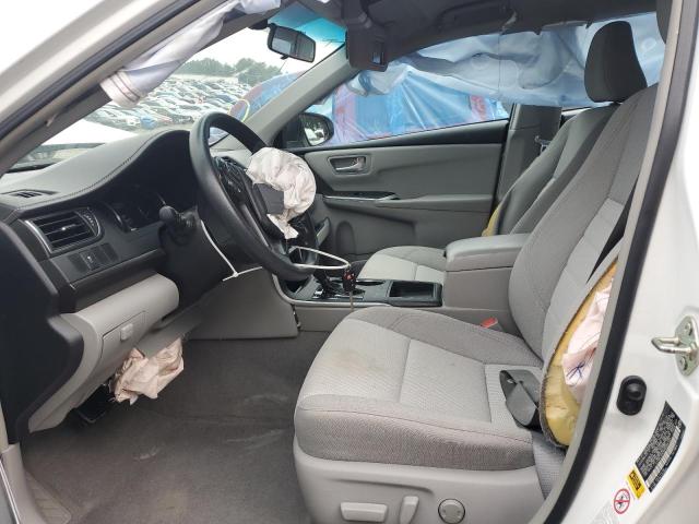  TOYOTA CAMRY 2016 Biały
