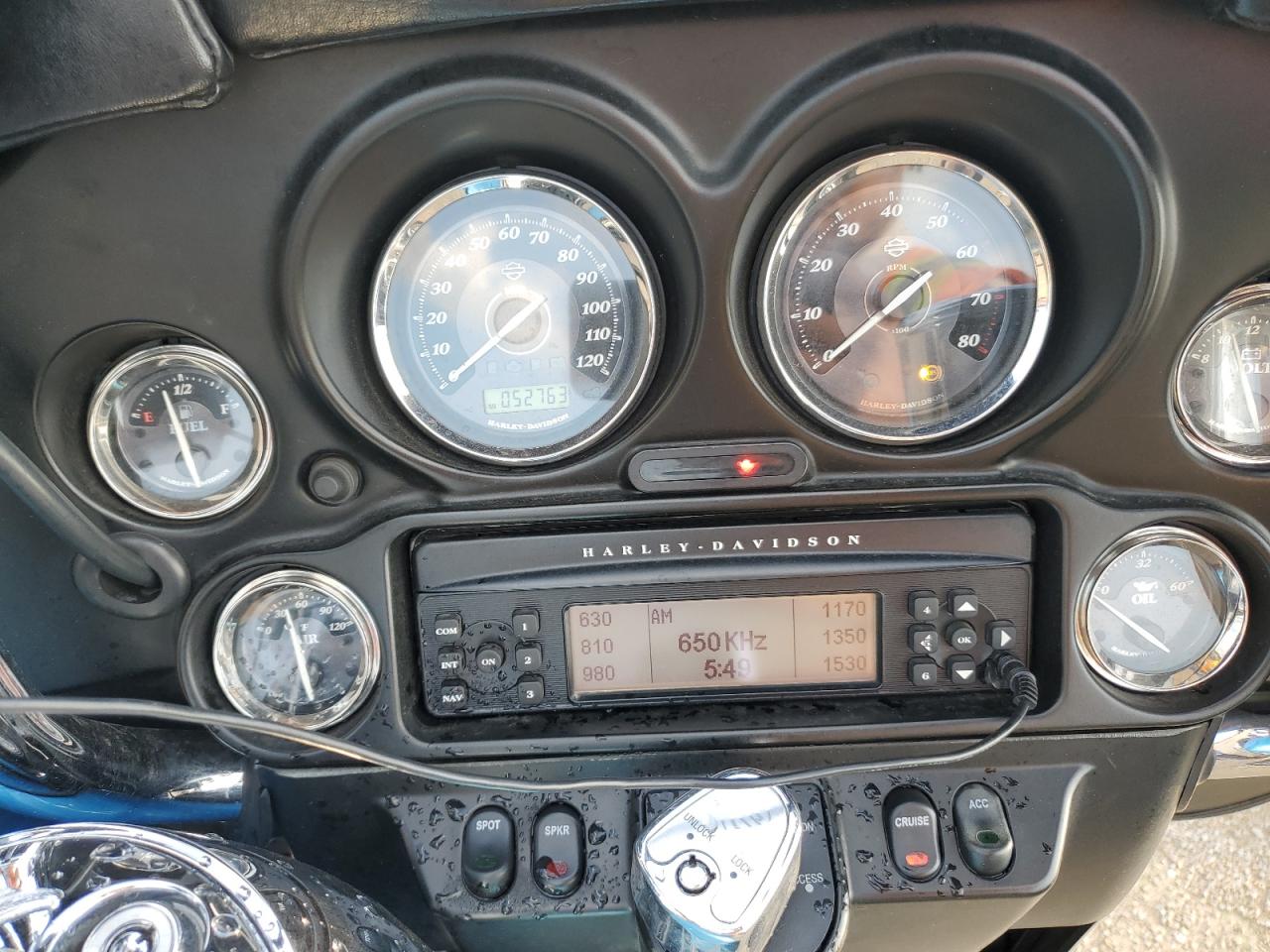 2011 Harley-Davidson Flhtk VIN: 1HD1KEM17BB669712 Lot: 69300475