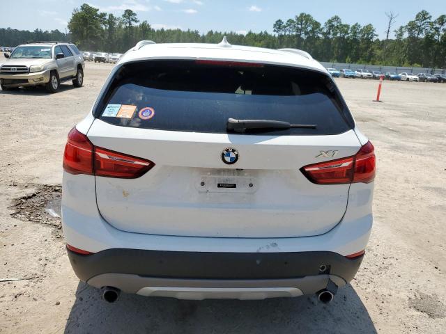  BMW X1 2016 Белы