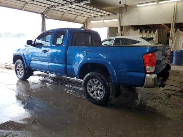  TOYOTA TACOMA 2016 Синий