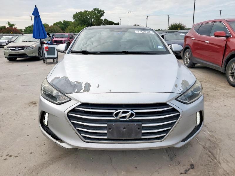  HYUNDAI ELANTRA 2017 Серебристый