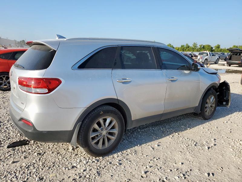  KIA SORENTO 2017 Серебристый