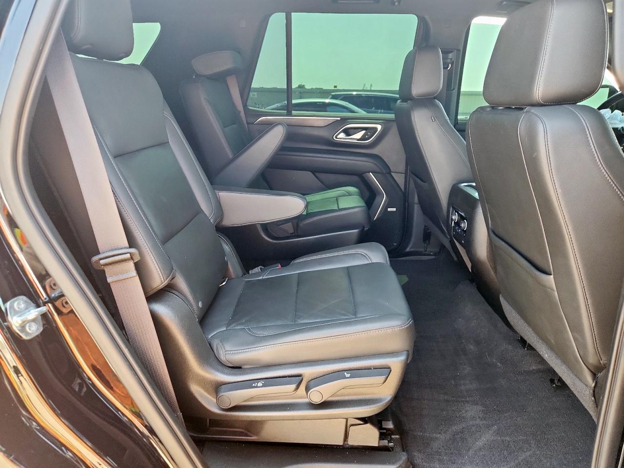 2021 Chevrolet Tahoe K1500 Z71 VIN: 1GNSKPKD6MR115688 Lot: 67231705