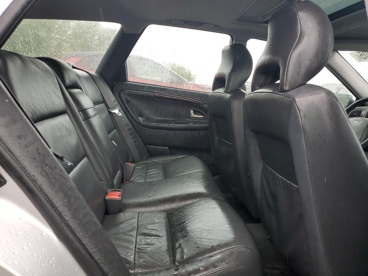 2001 Volvo V40 1.9T VIN: YV1VW29551F673308 Lot: 67592005