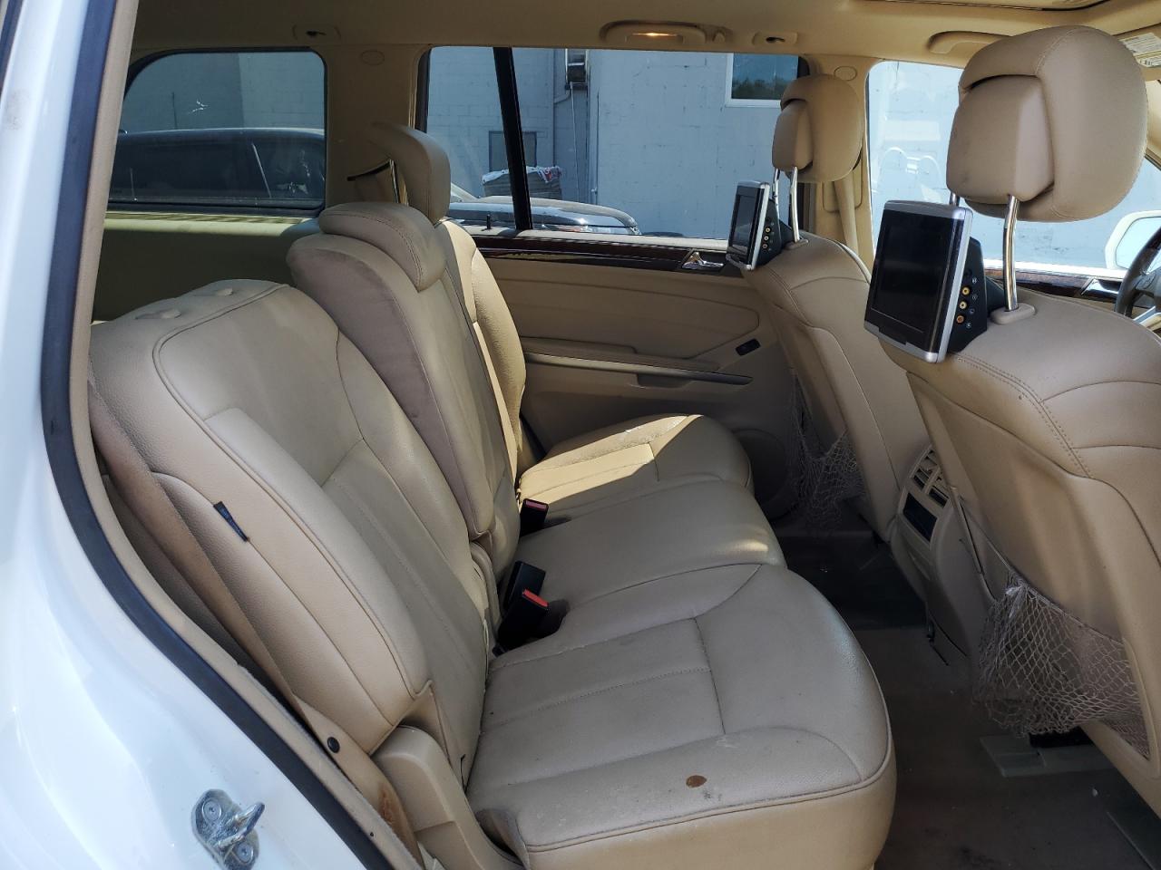 2010 Mercedes-Benz Gl 450 4Matic VIN: 4JGBF7BE0AA593858 Lot: 67915845