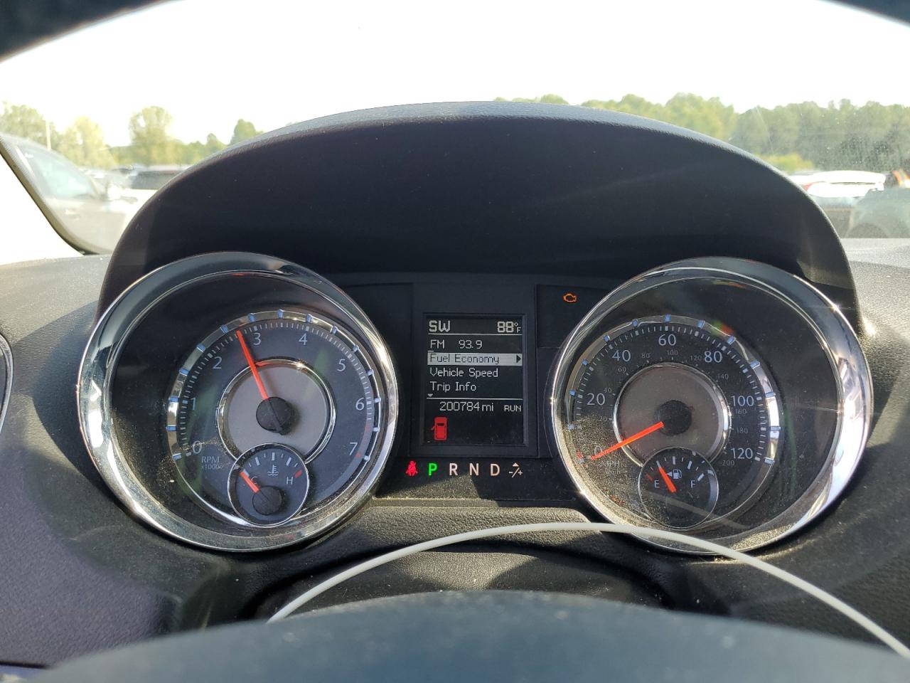 2011 Chrysler Town & Country Touring L VIN: 2A4RR8DG7BR702175 Lot: 70846645