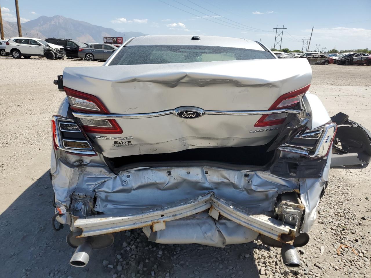 2014 Ford Taurus Limited VIN: 1FAHP2F83EG135033 Lot: 66741605