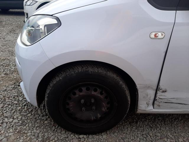 2013 VOLKSWAGEN MOVE UP