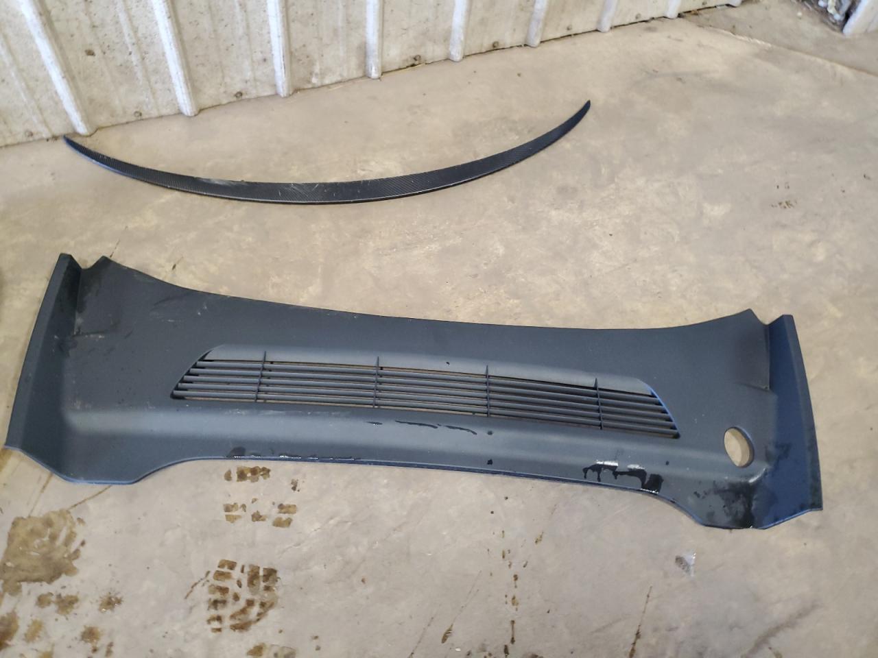 2022 Tesla Model Y VIN: 7SAYGDEF9NF401058 Lot: 68464565