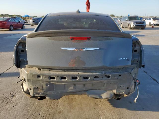  CHRYSLER 300 2018 Серый