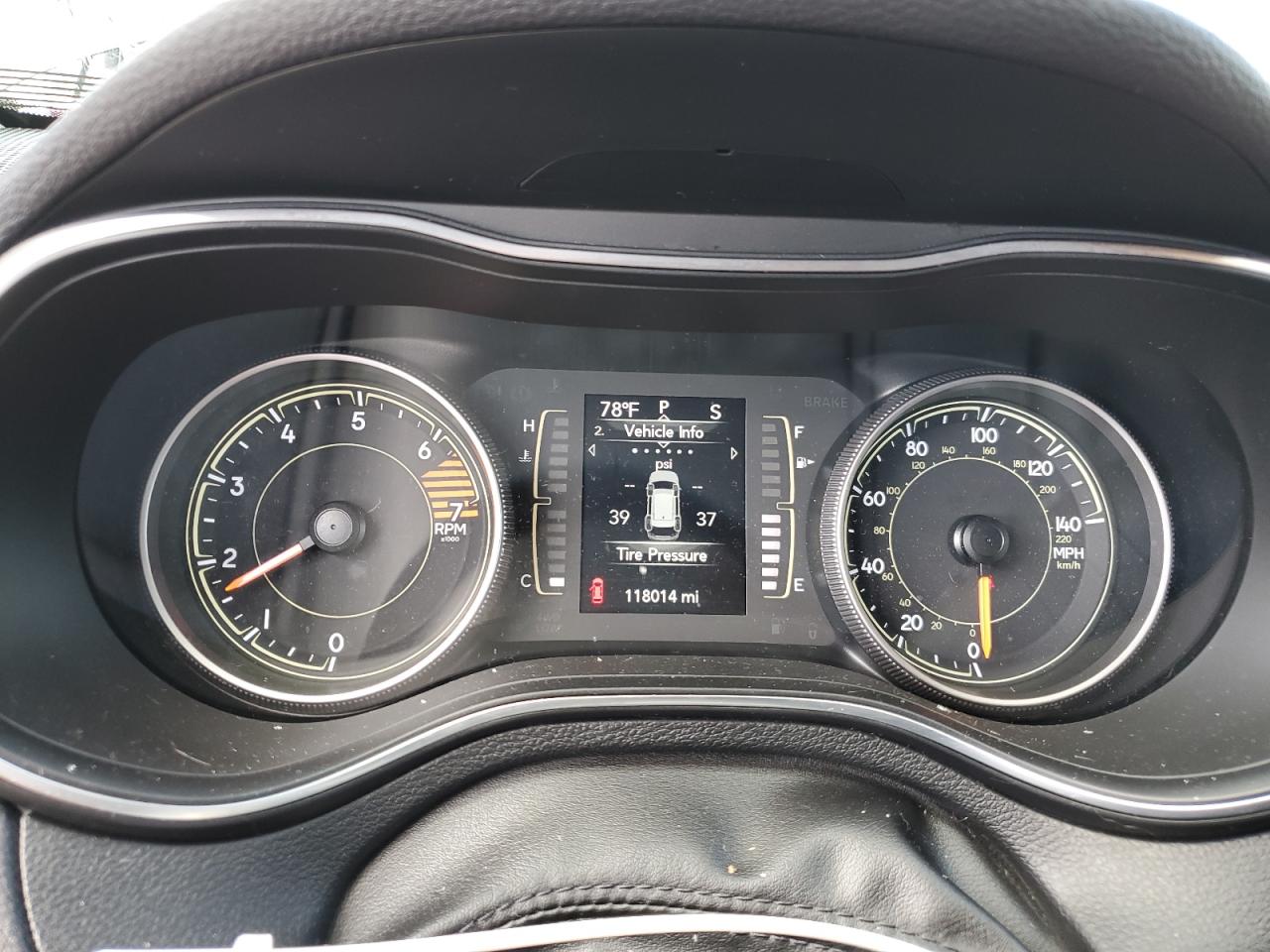 2019 Jeep Cherokee Latitude Plus VIN: 1C4PJMLB9KD139197 Lot: 69780625