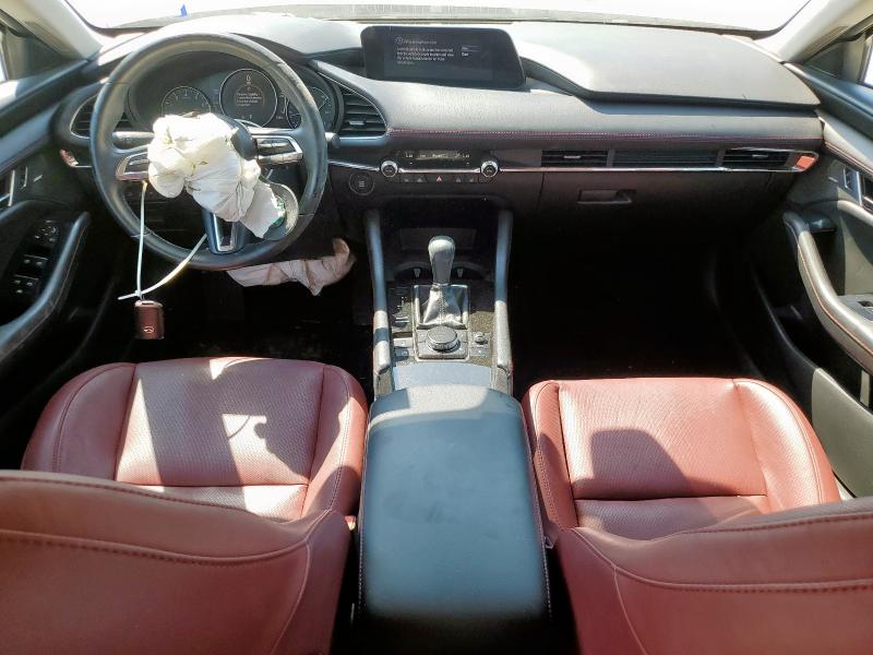  MAZDA 3 2022 Серый