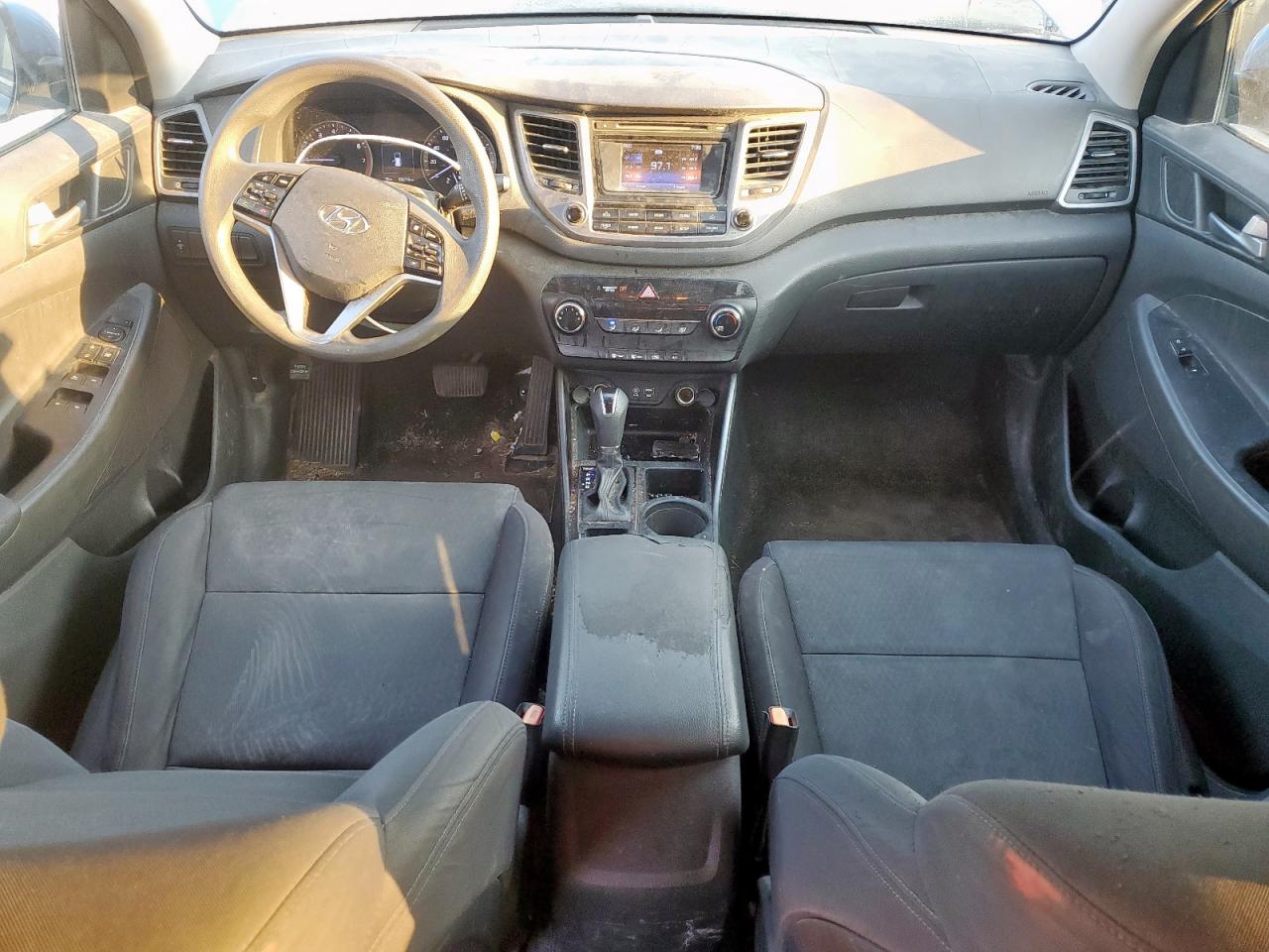 KM8J3CA44GU127797 2016 Hyundai Tucson Limited