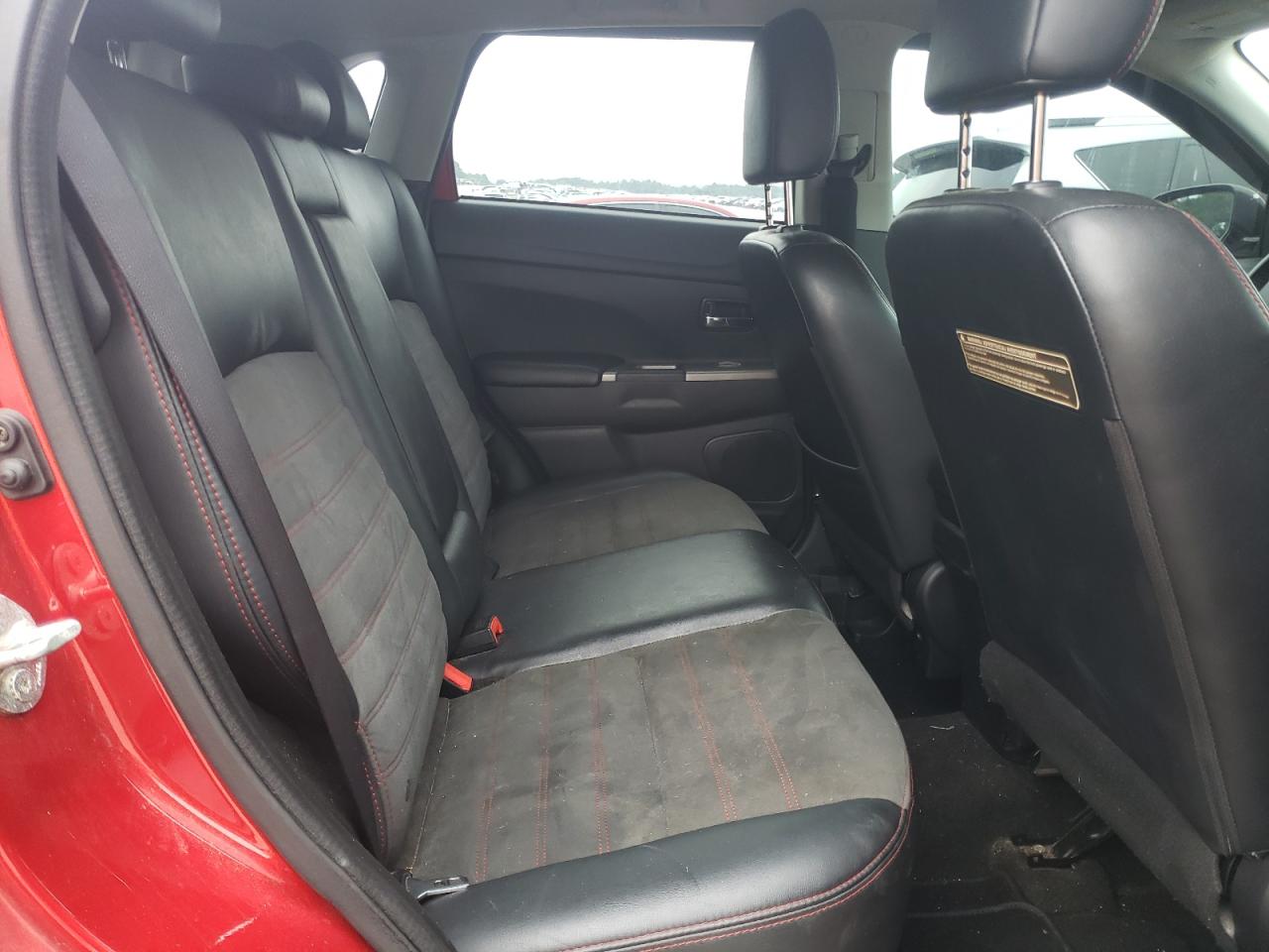 2018 Mitsubishi Outlander Sport Es VIN: JA4AP3AW6JU014087 Lot: 67140675