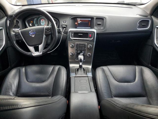 Sedans VOLVO S60 2014 Srebrny
