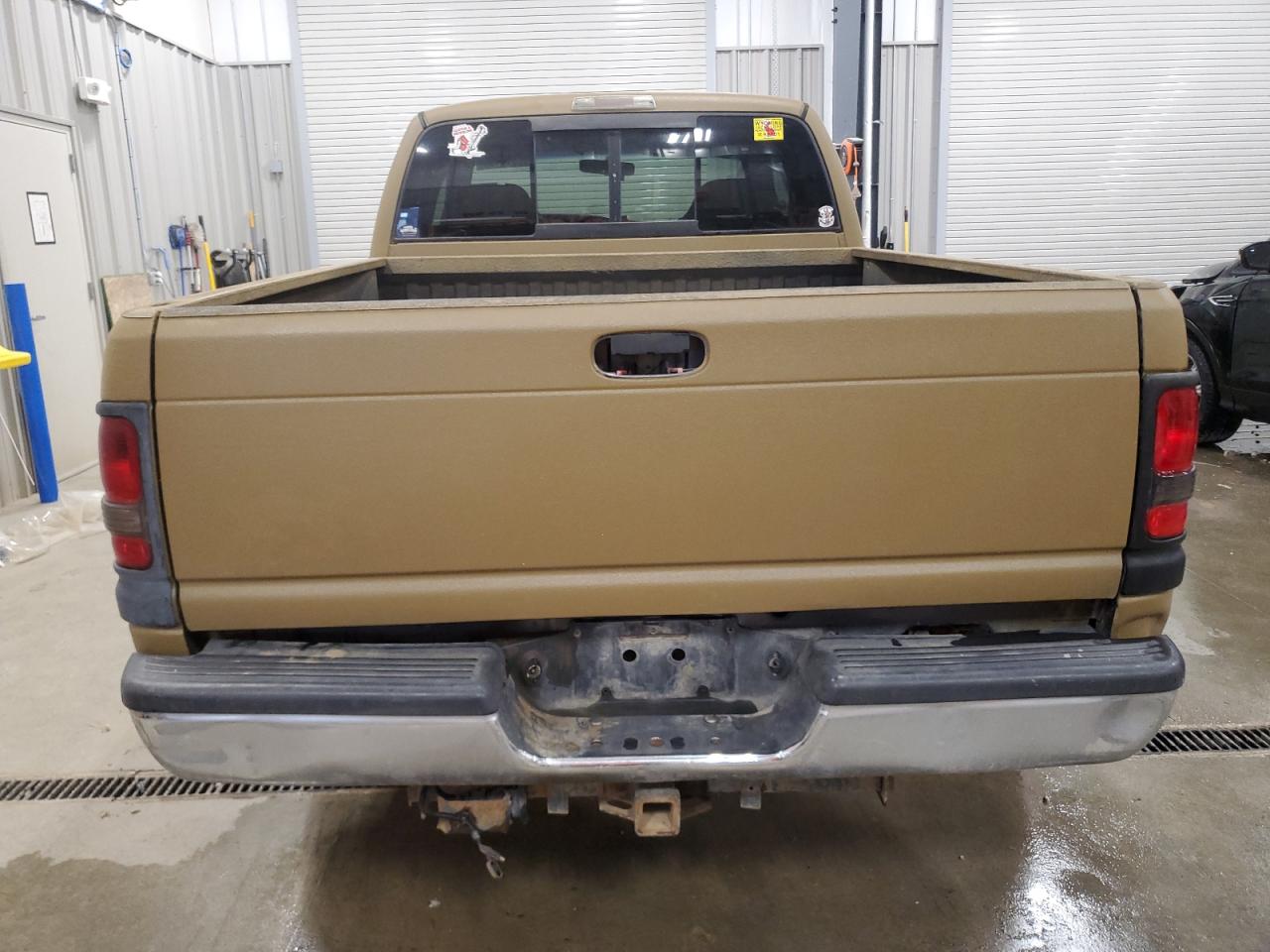 2002 Dodge Ram 2500 VIN: 3B7KF23Z72M289956 Lot: 68518155