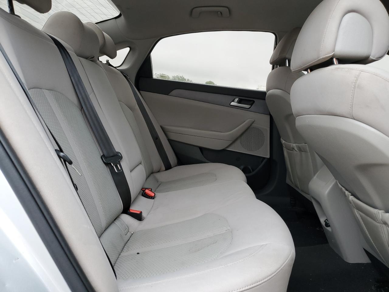 2017 Hyundai Sonata Se VIN: 5NPE24AF4HH470542 Lot: 70469525