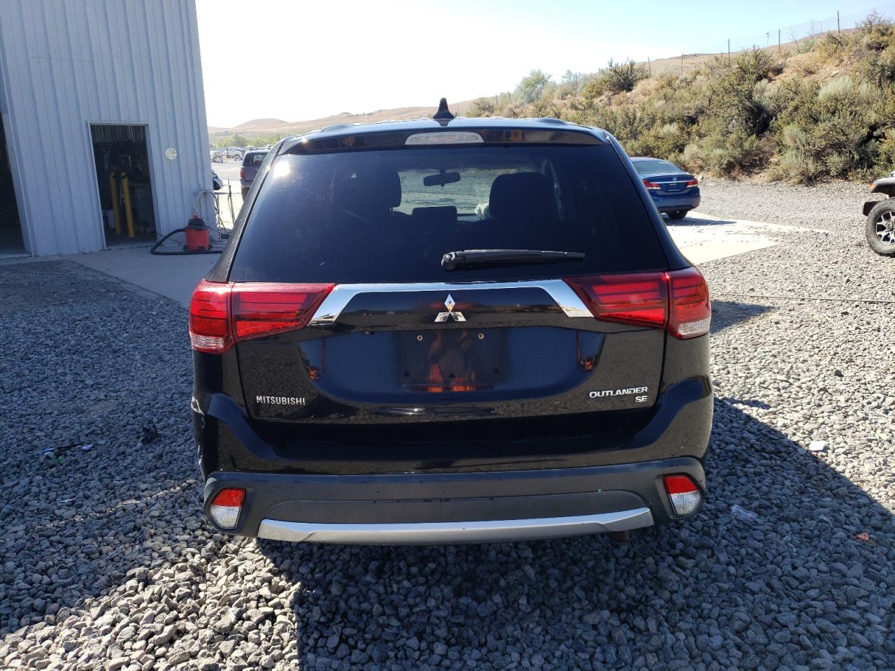 2017 Mitsubishi Outlander Se VIN: JA4AZ3A3XHZ022979 Lot: 68920865