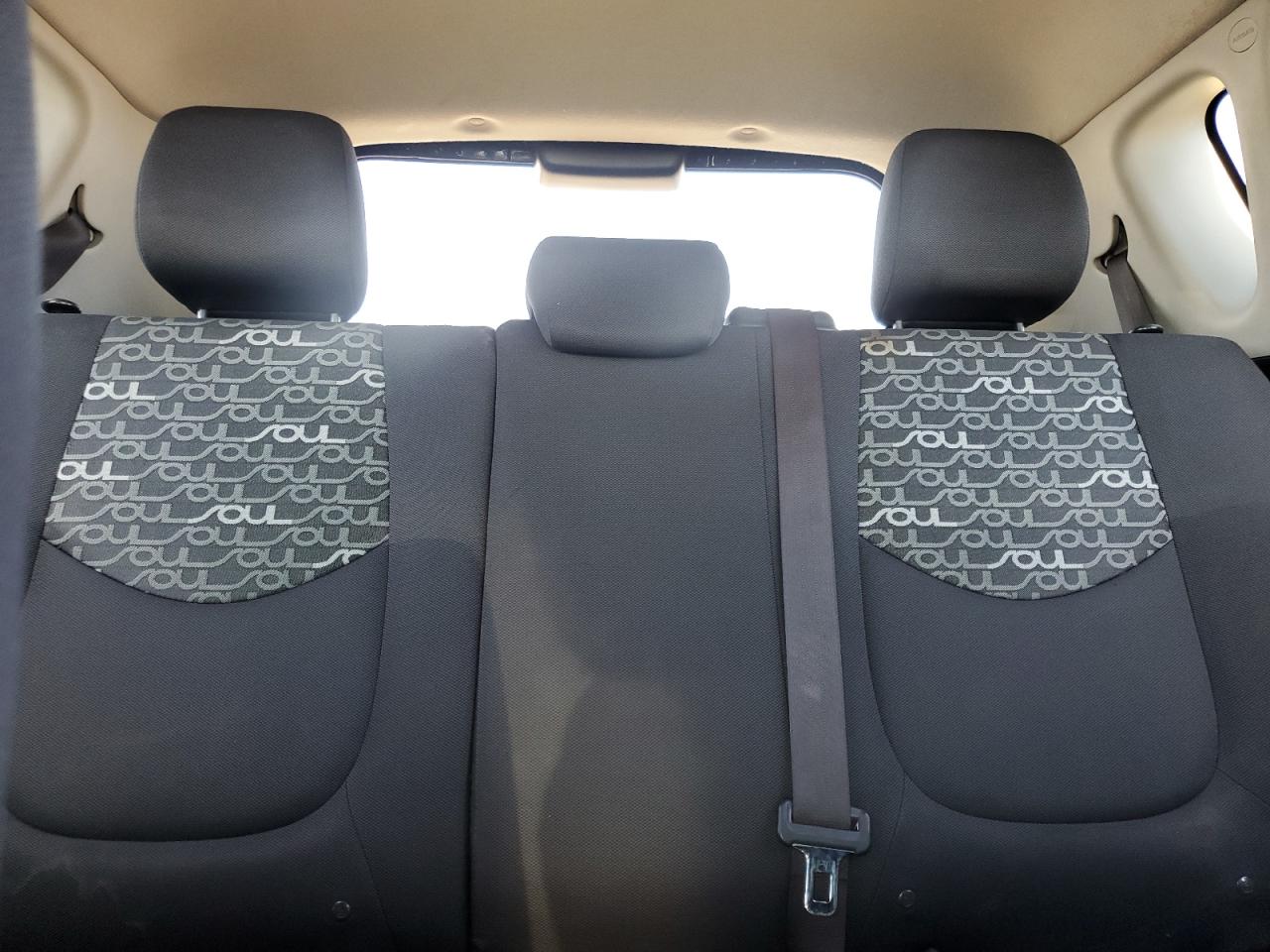 2011 Kia Soul + VIN: KNDJT2A20B7732324 Lot: 68733475