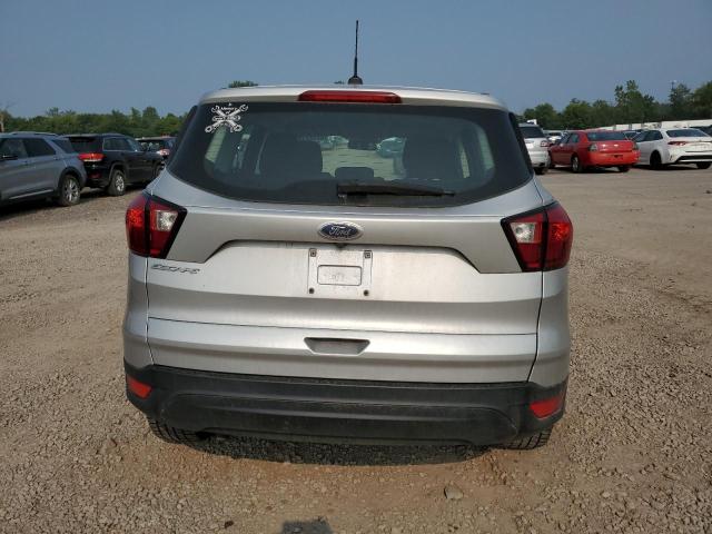  FORD ESCAPE 2019 Серебристый